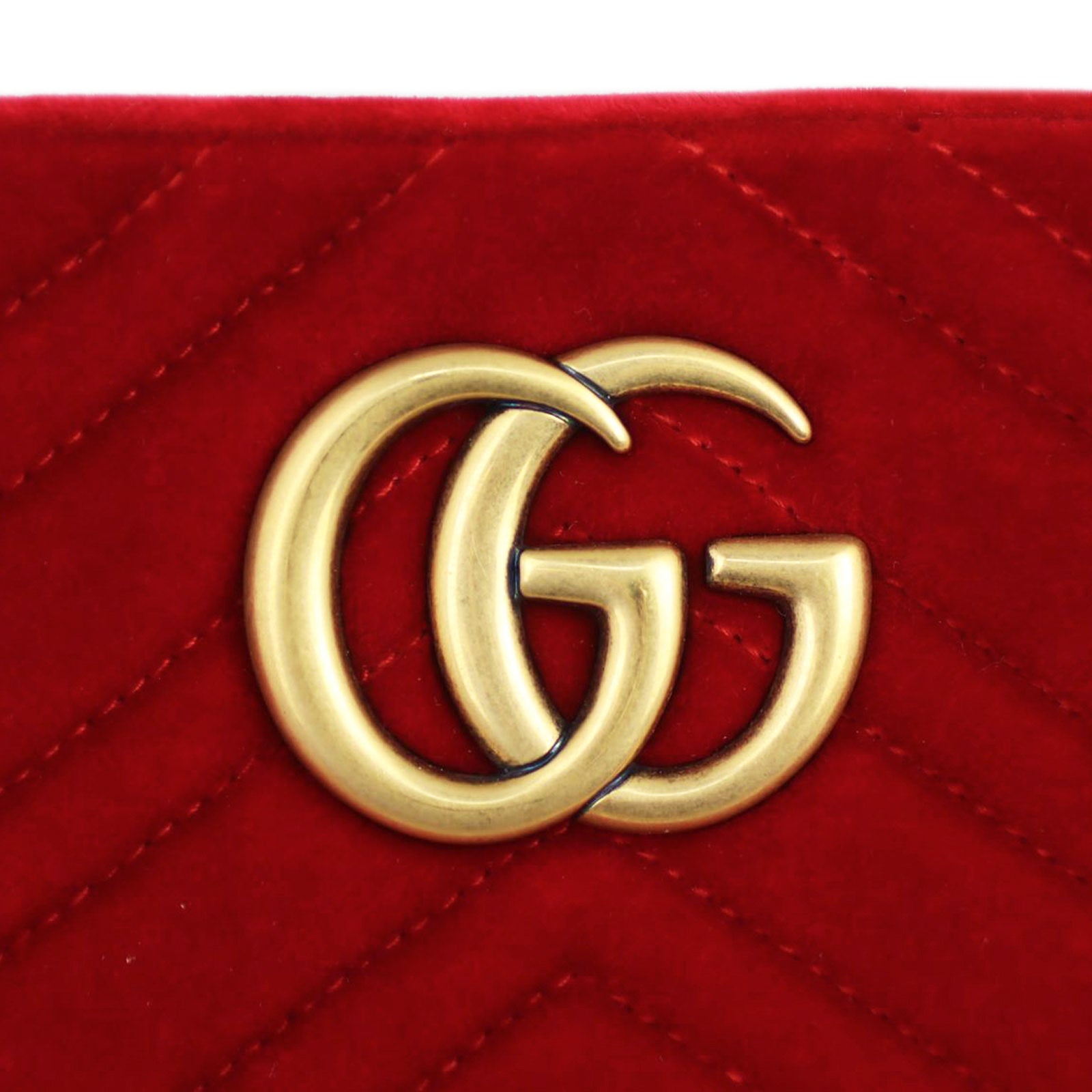 Gucci GG Marmont Small Velvet Camera Bag Hardware