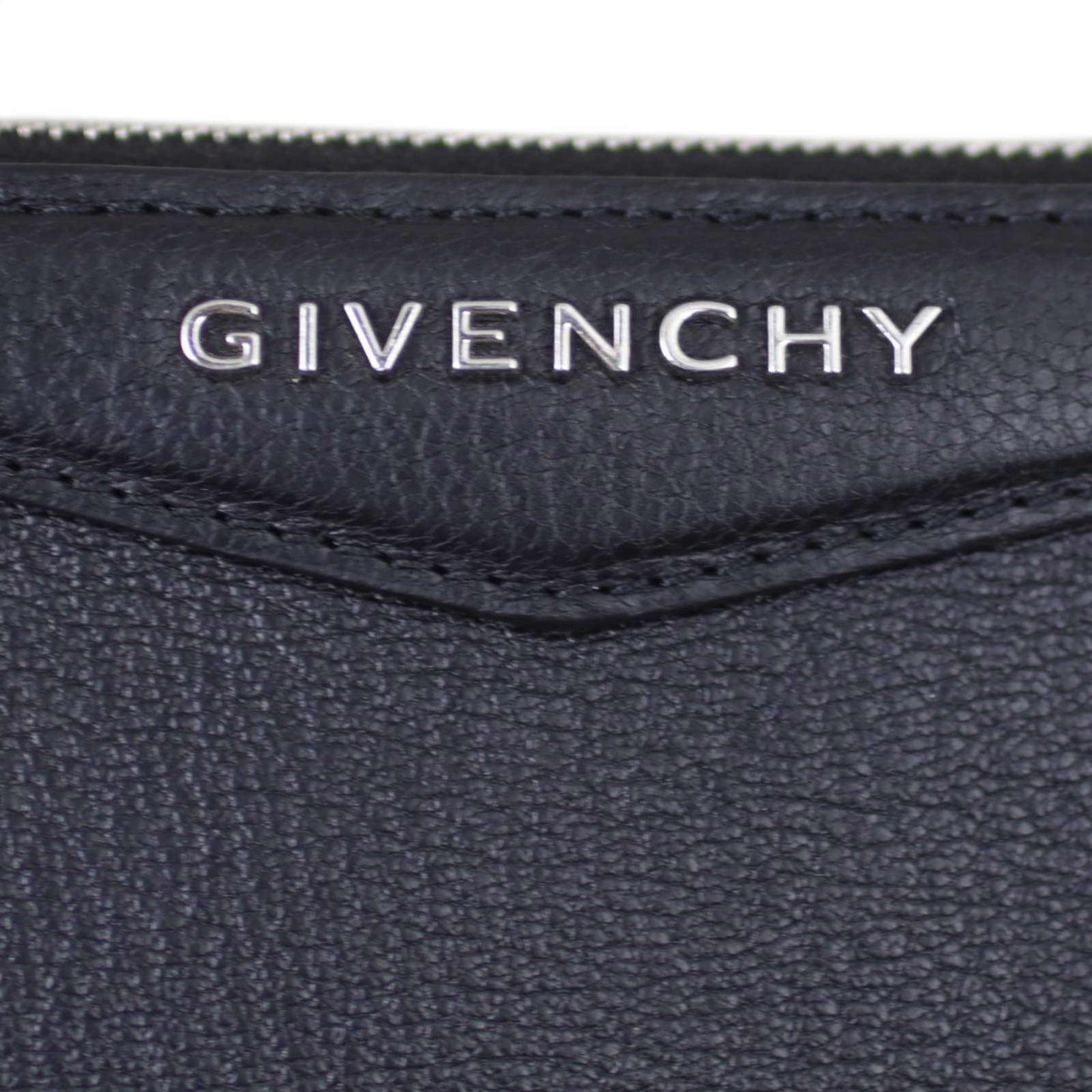 Givenchy Antigona Pouch Large Hardware