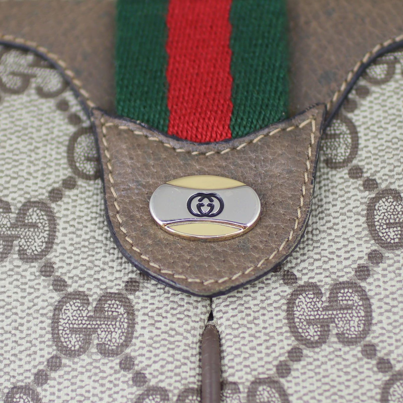 Gucci GG Sherry Line Camera Bag Hardware