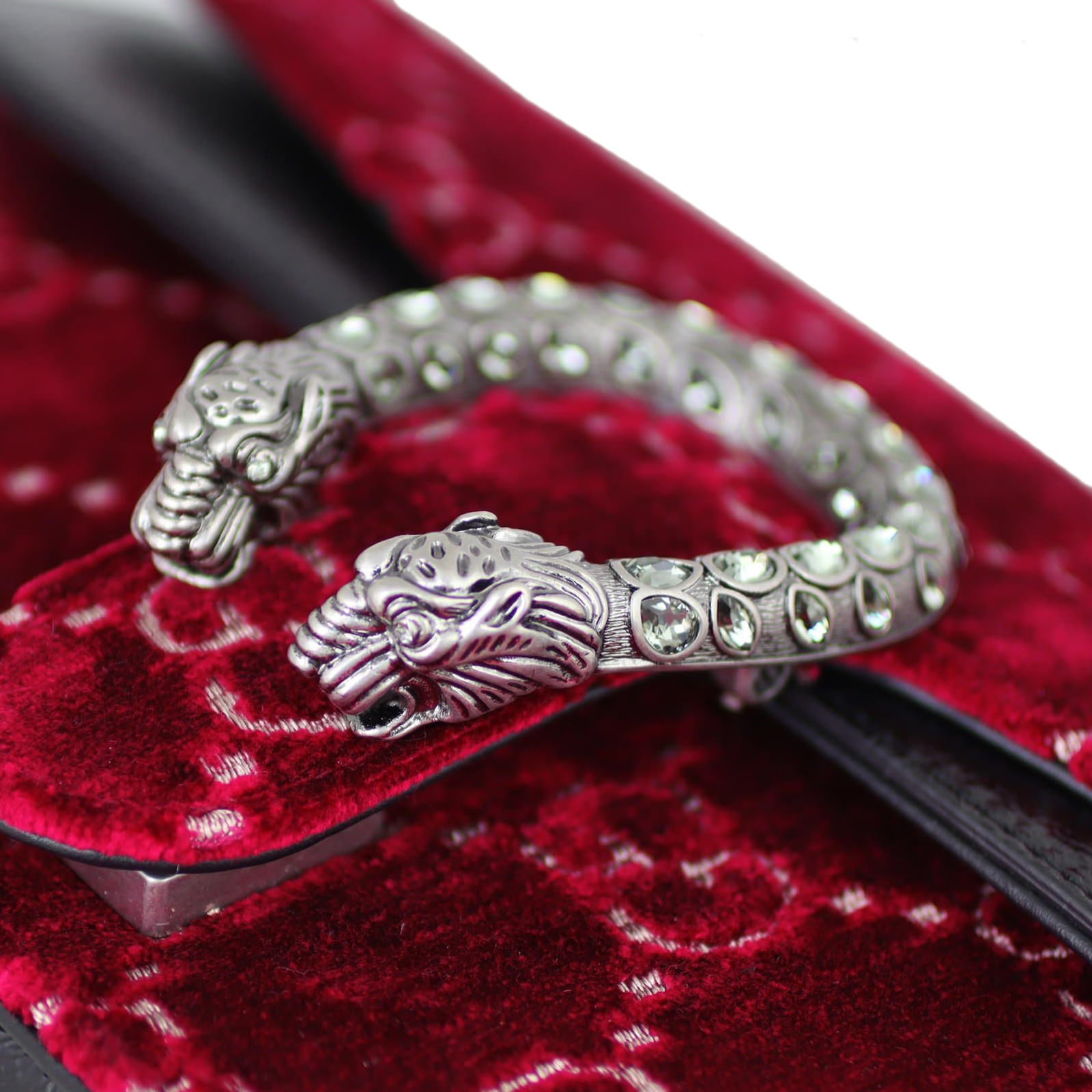 Gucci Dionysus GG Velvet Small Shoulder Bag Hardware