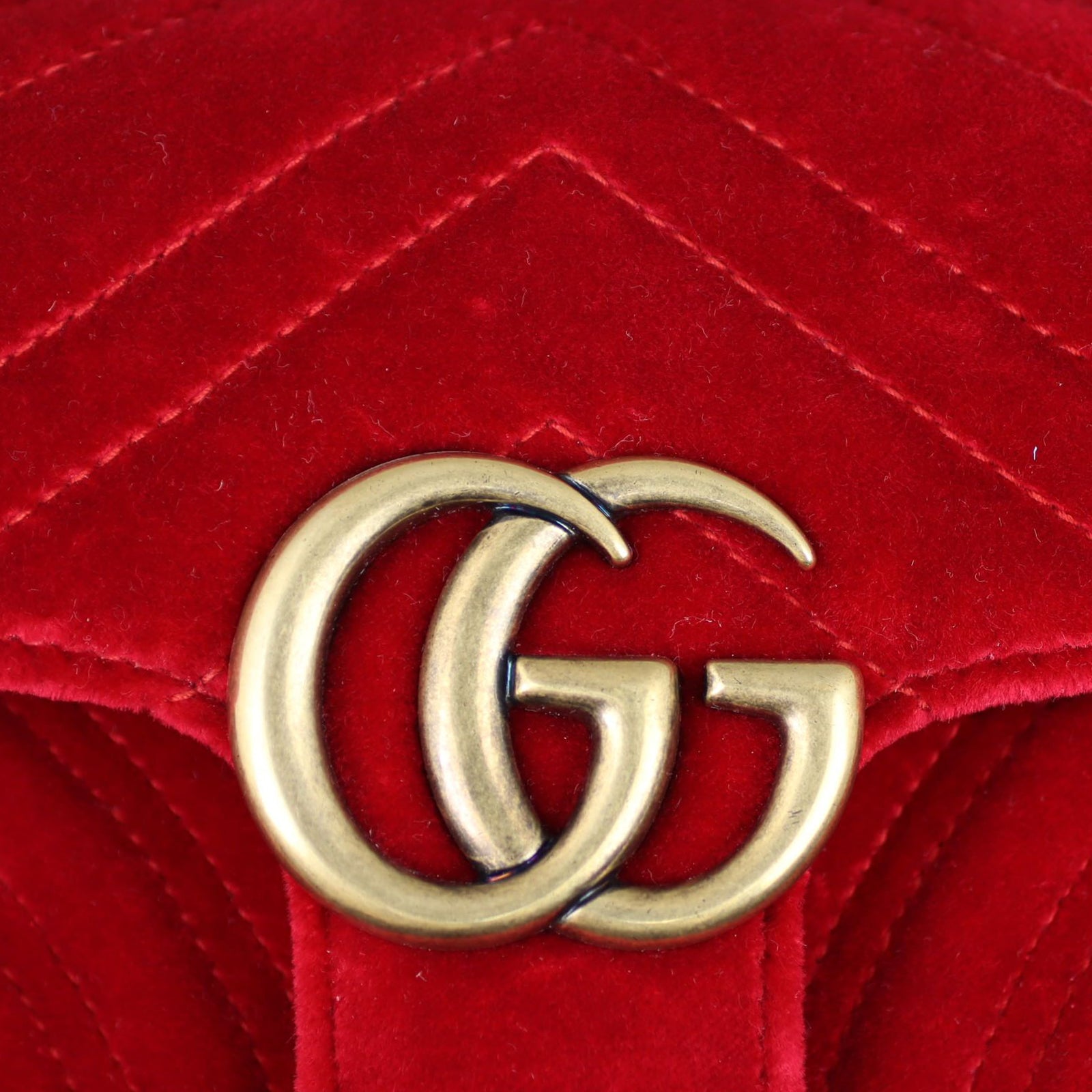 Gucci GG Marmont Velvet Mini Shoulder Bag Hardware