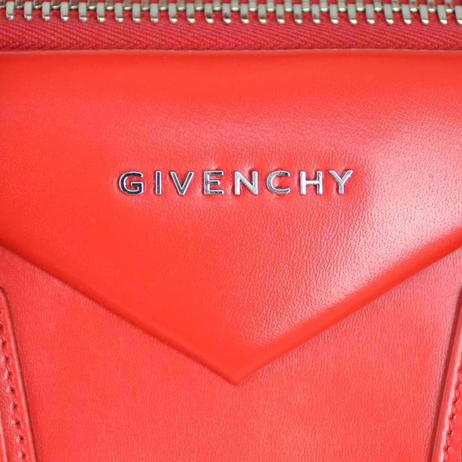 Givenchy Antigona Medium Hardware