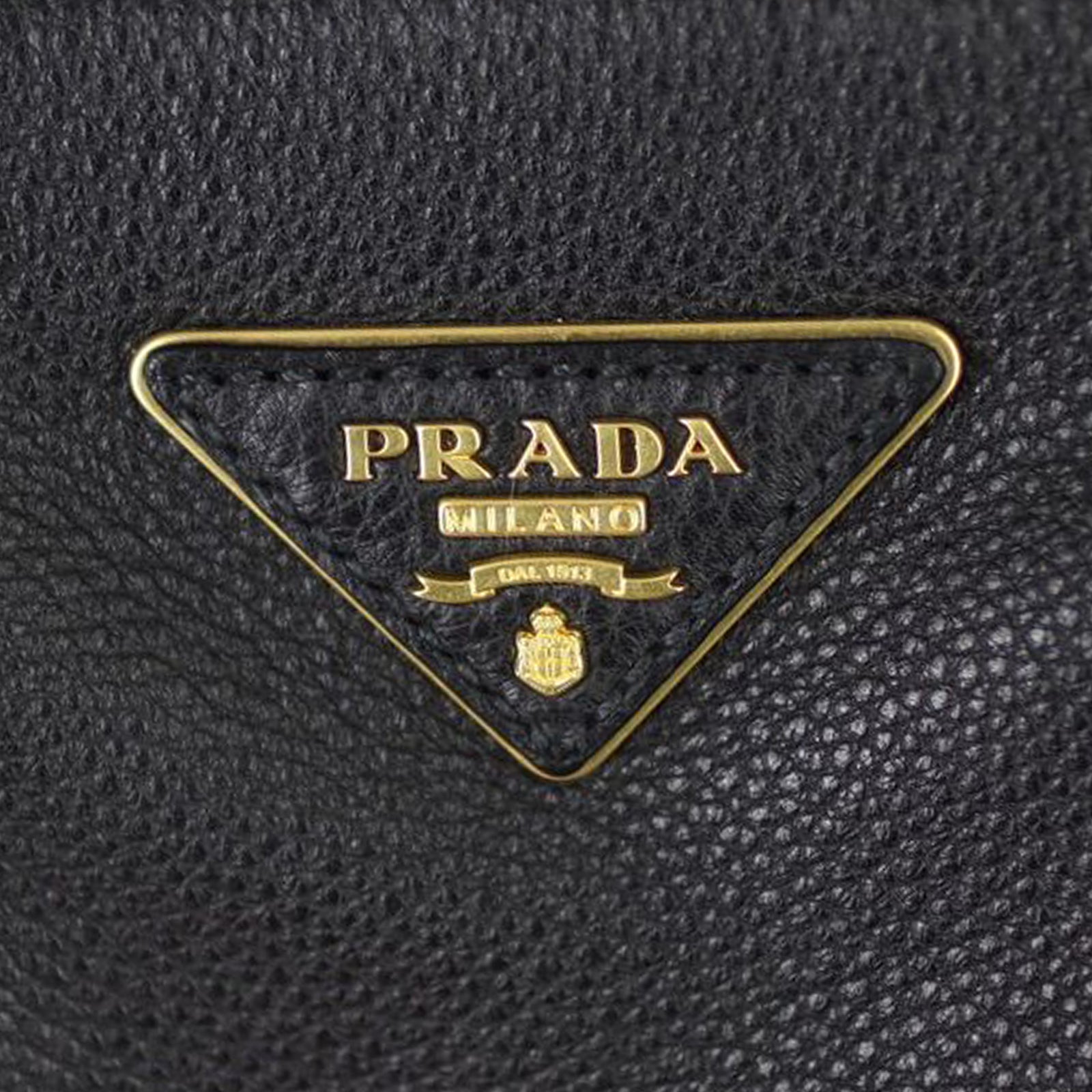 Prada Top Handle Tote (black) Hardware