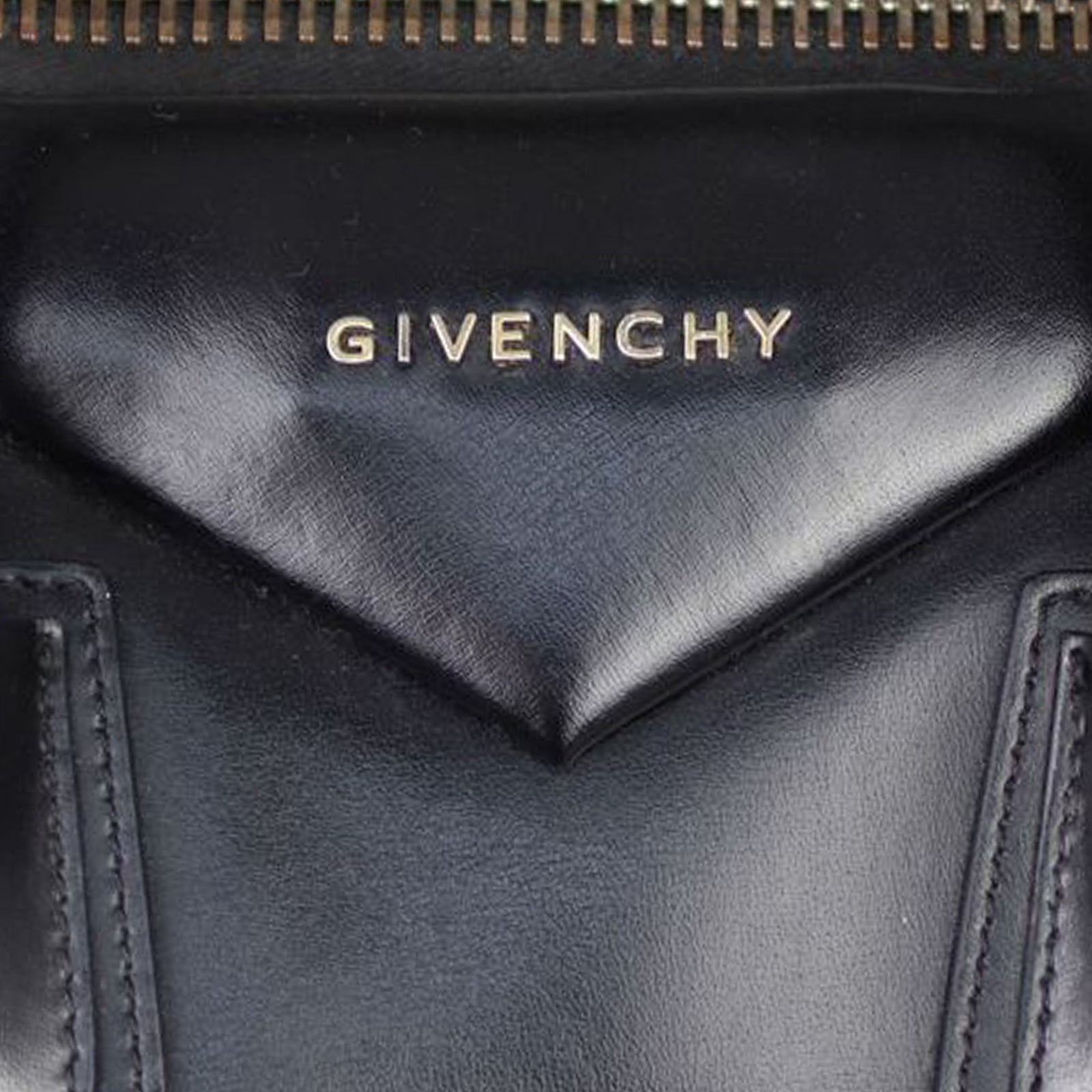 Givenchy Antigona Medium Hardware