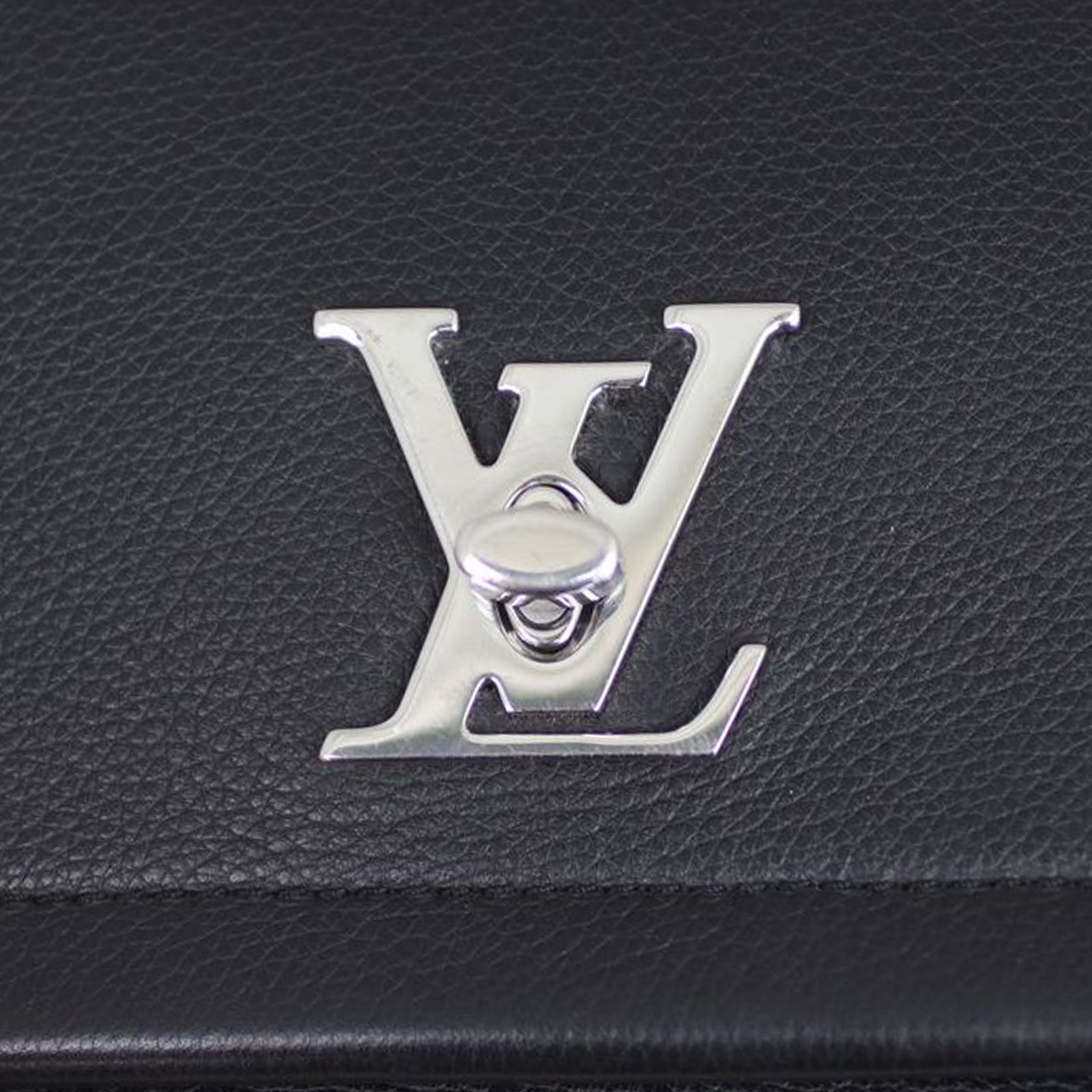 Louis Vuitton Lockme II BB Hardware