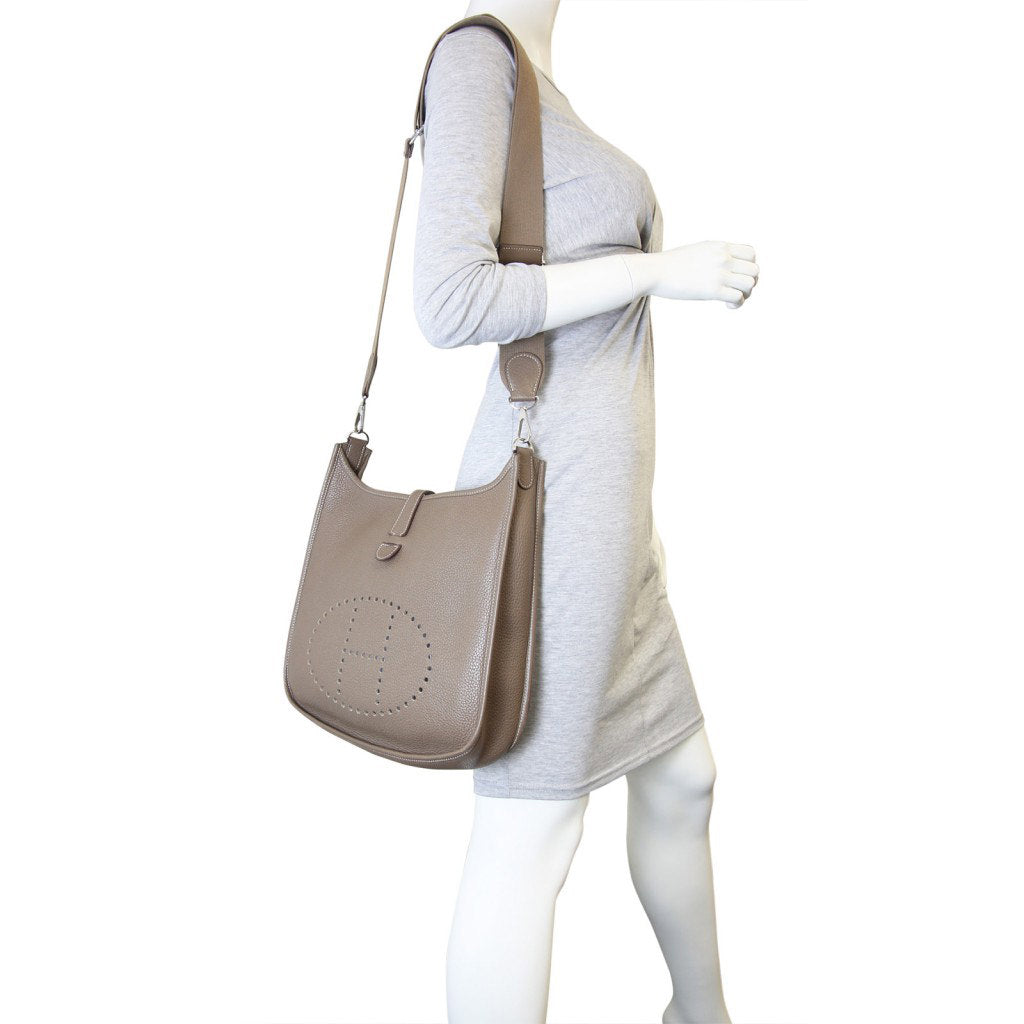 Hermes Evelyne III GM mannequin