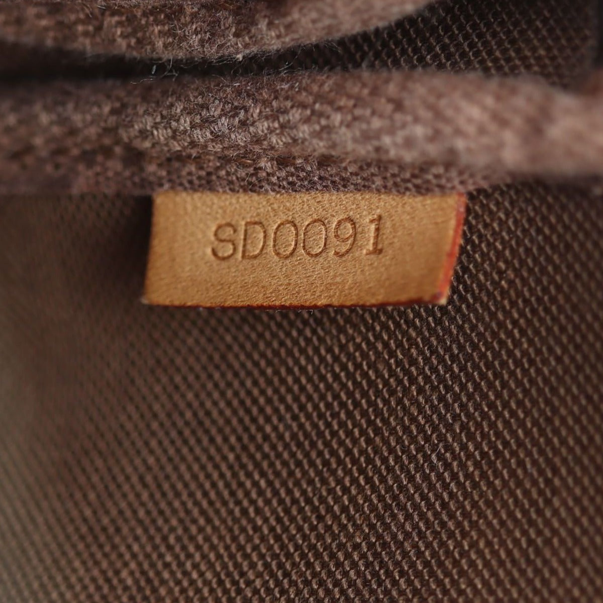 Louis Vuitton Pochette Accessories Monogram Date code
