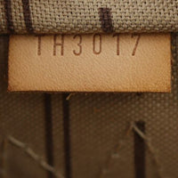 Louis Vuitton Neverfull PM Monogram Date code
