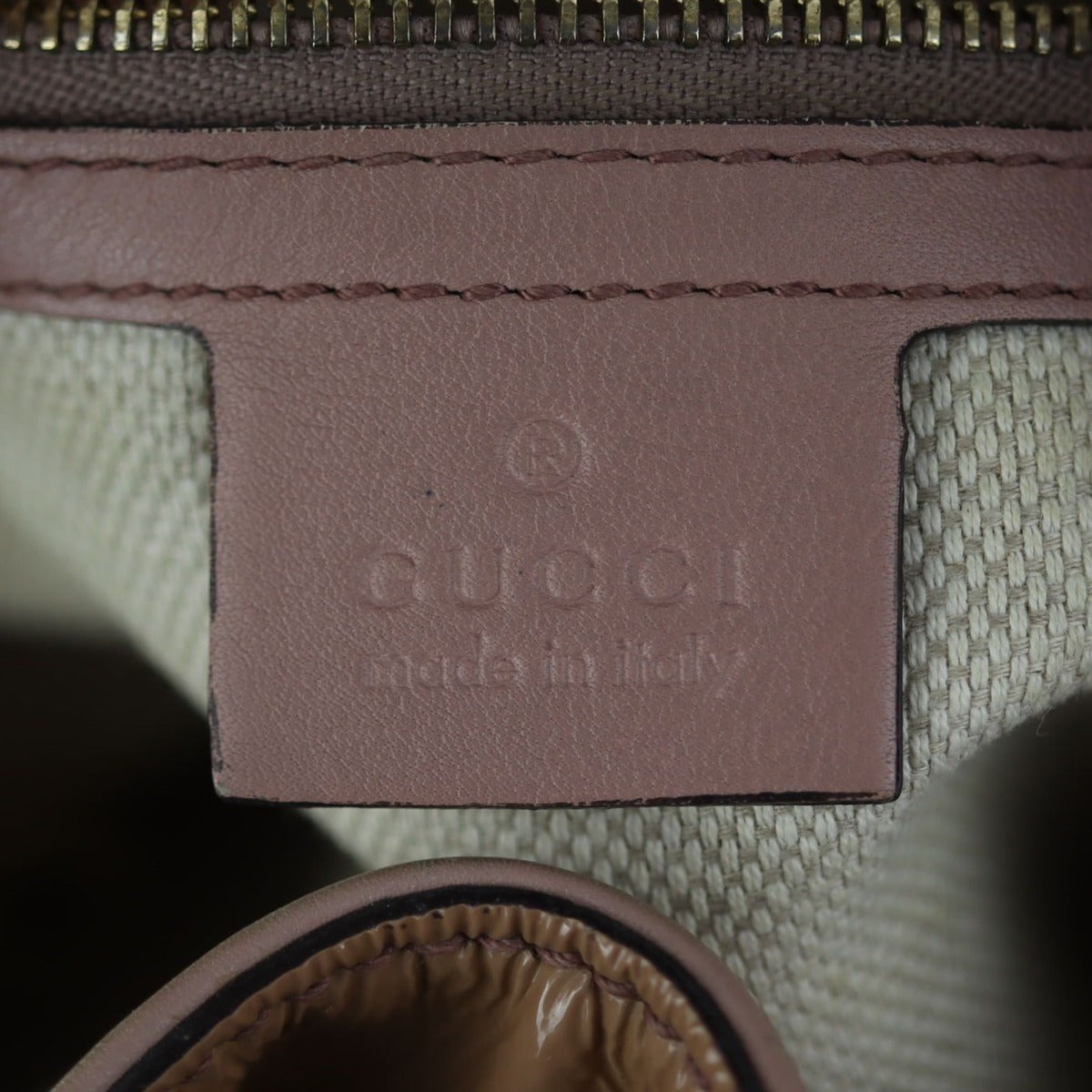 Gucci Soho Patent Small Tote Stamp
