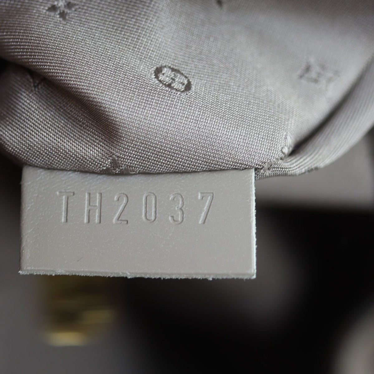 Louis Vuitton Suhali Le Superbe Date code
