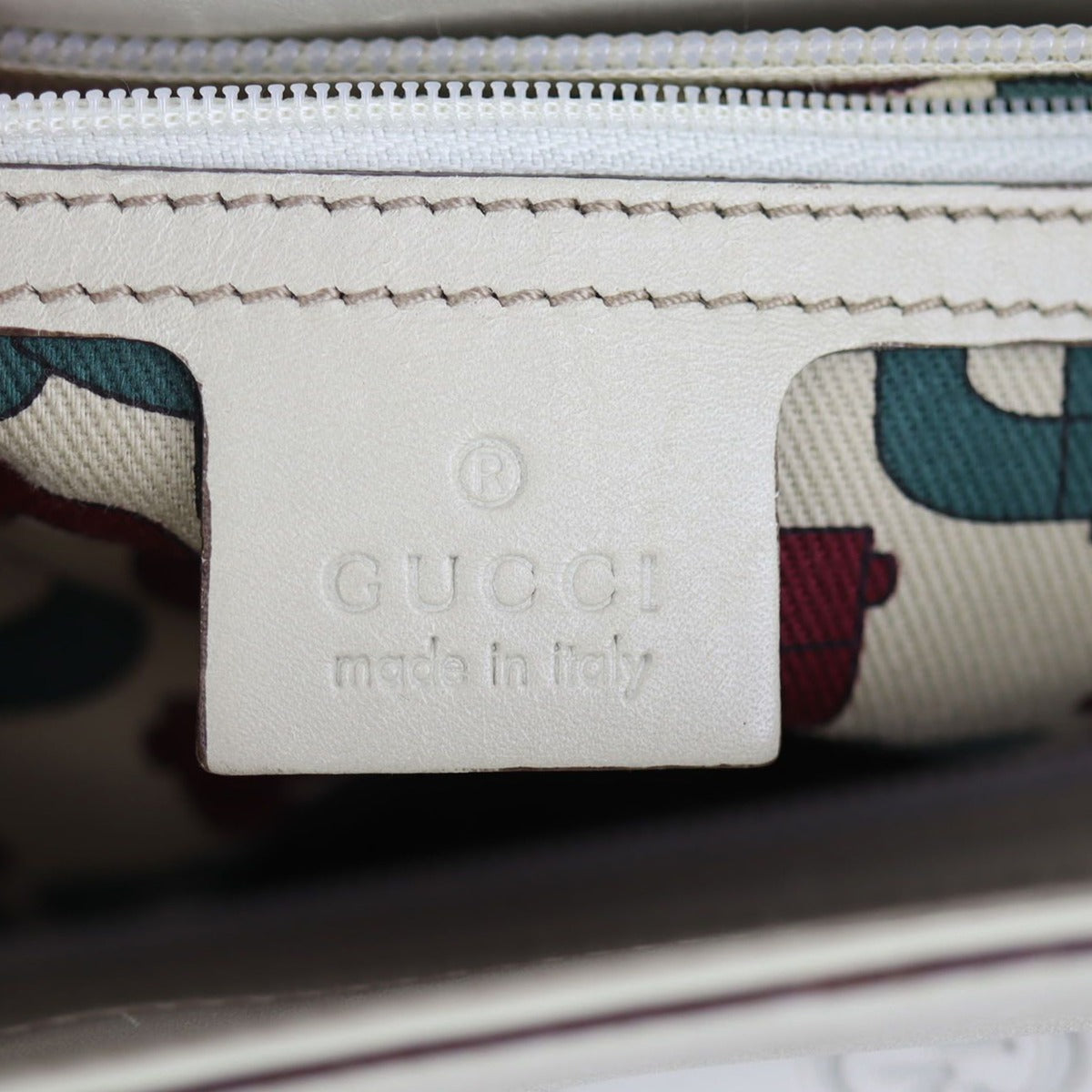 Gucci Guccissima Punch Tote Stamp
