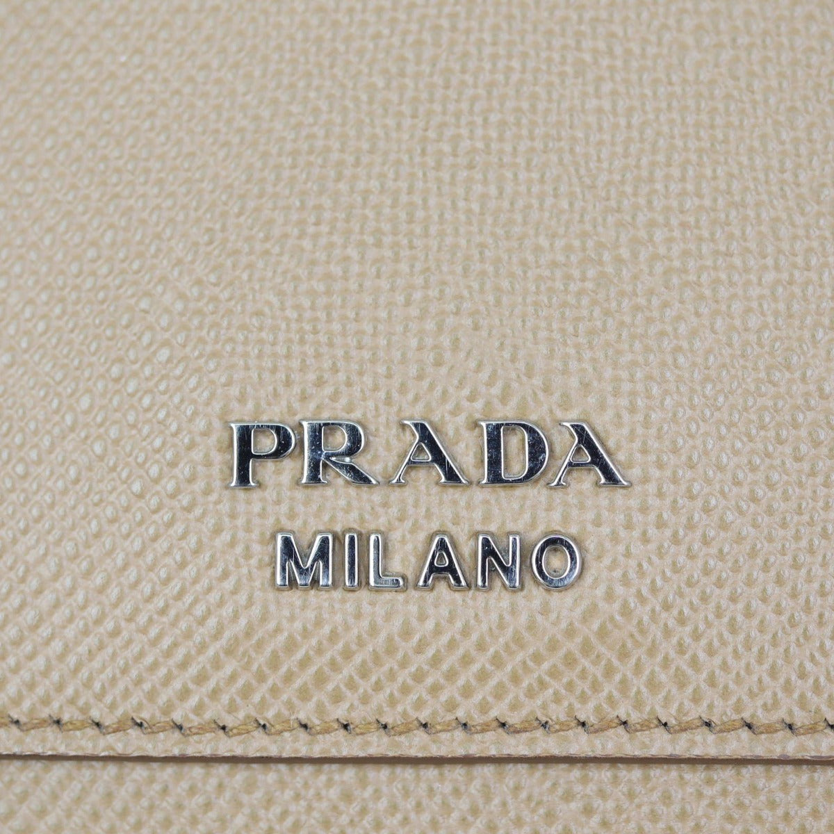 Prada Saffiano Cuir Convertible Top Handle Tote Hardware
