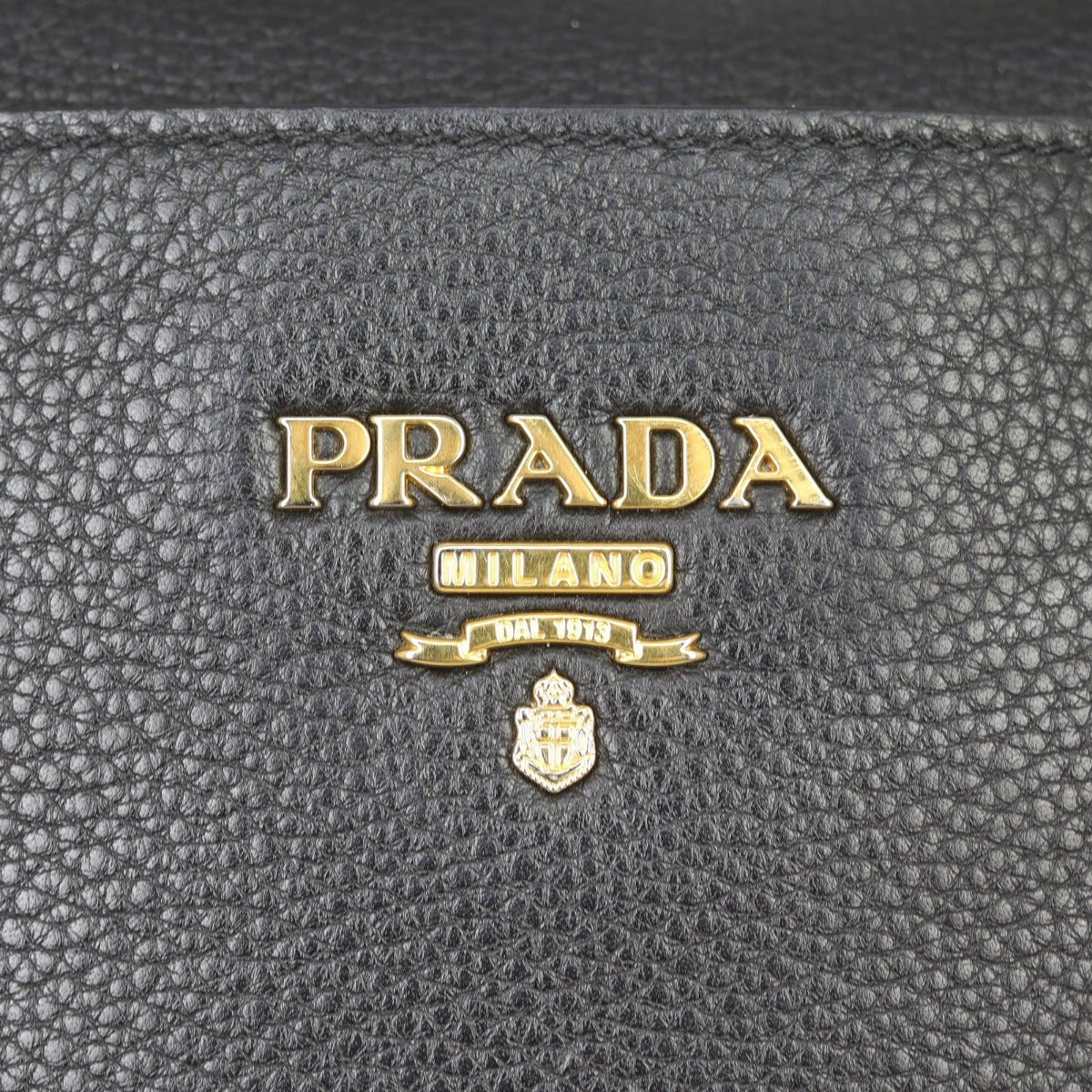 Prada Vitello Daino Zip Tote Hardware
