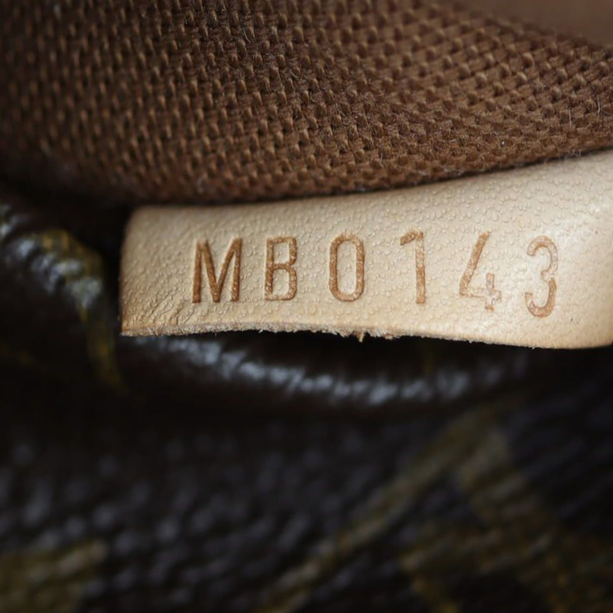 Louis Vuitton Totally MM Monogram Date code
