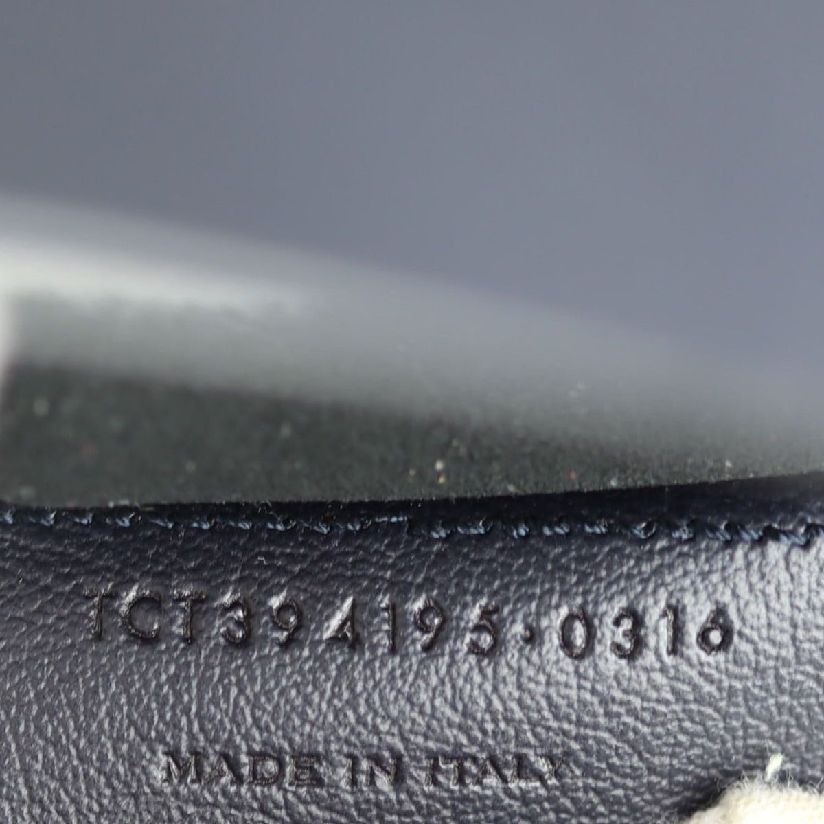 Saint Laurent Shopping Tote Date code
