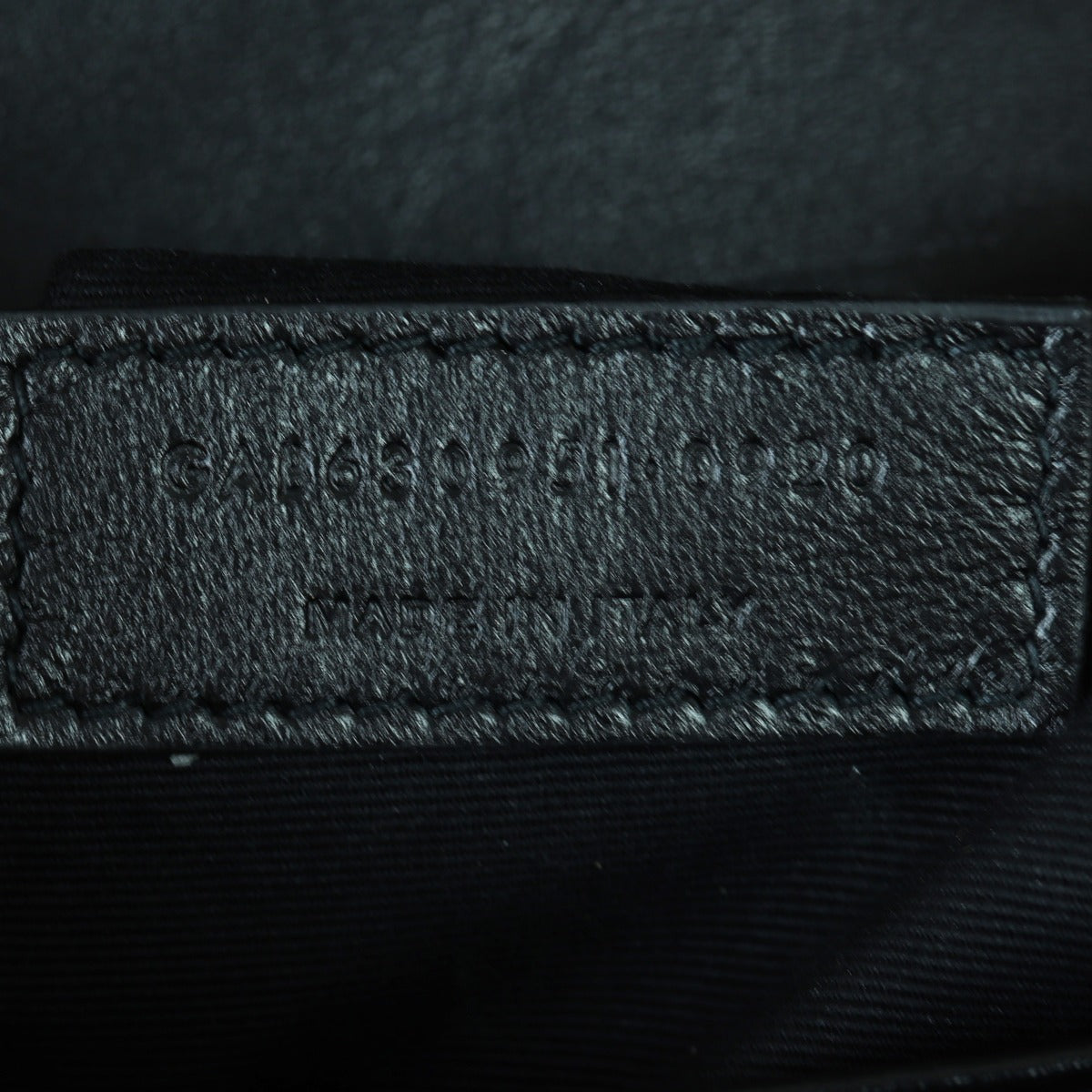 Saint Laurent Toy Loulou Date Code