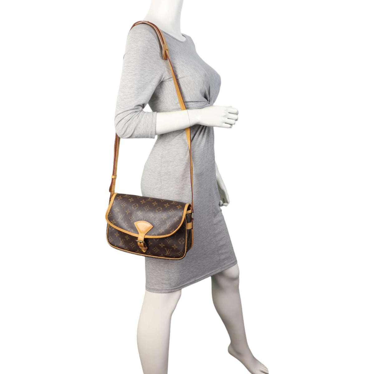 Louis Vuitton Sologne Monogram