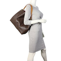 Louis Vuitton Graceful MM Monogram