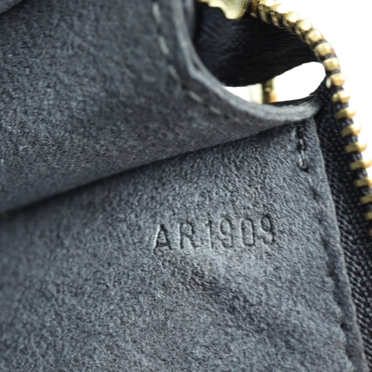 Louis Vuitton Pochette Accessories Epi