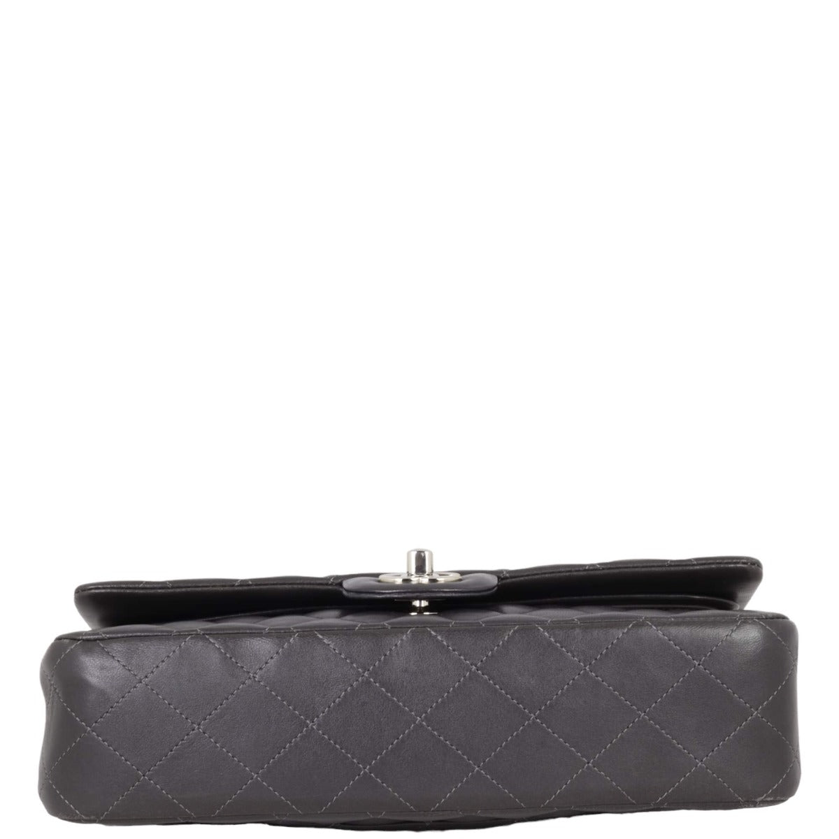 Chanel Classic Double Flap Medium | 16 Series