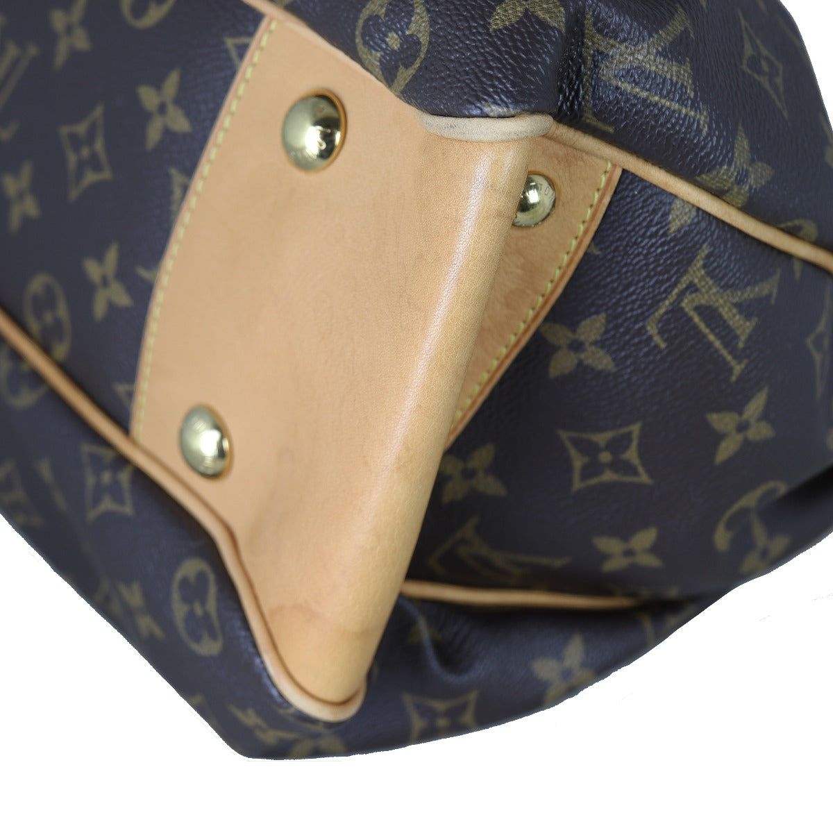Louis Vuitton Boetie MM Monogram Corner Close Up