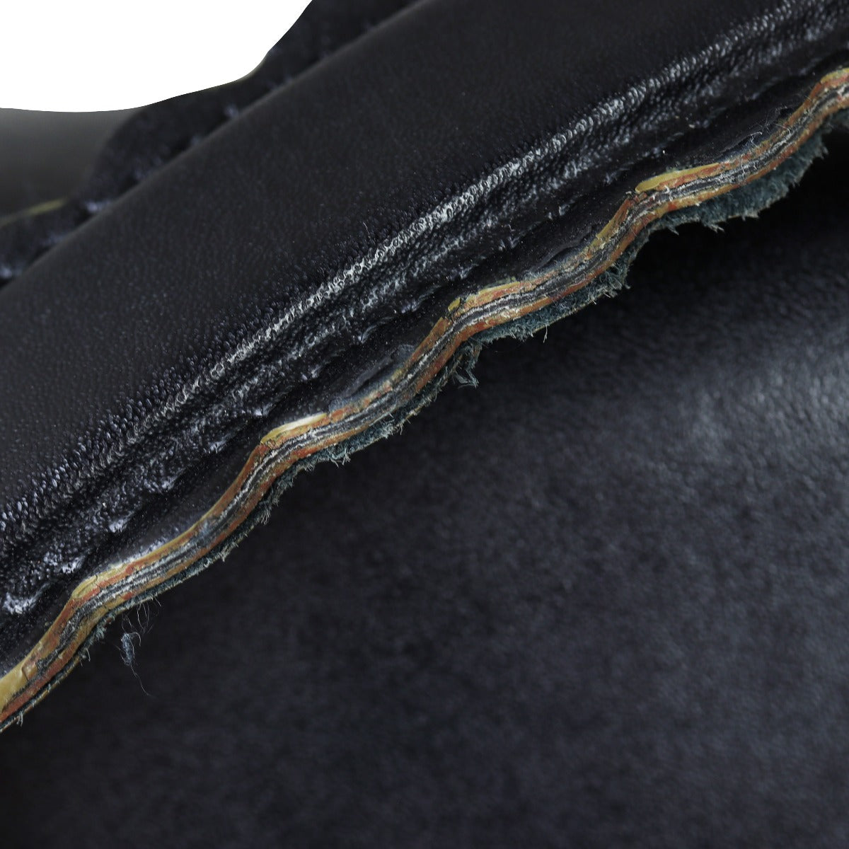 Fendi Kan I Crossbody Medium Wear