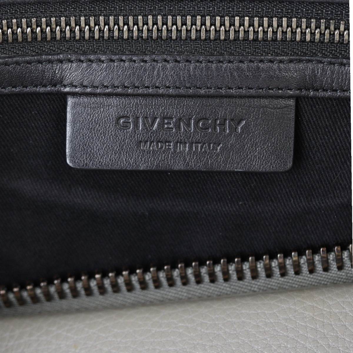 Givenchy Antigona Medium