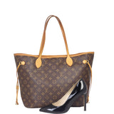 Louis Vuitton Neverfull MM Monogram