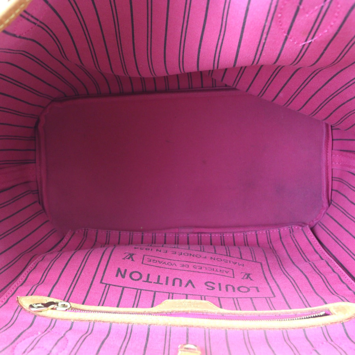 Louis Vuitton Neverfull MM Monogram