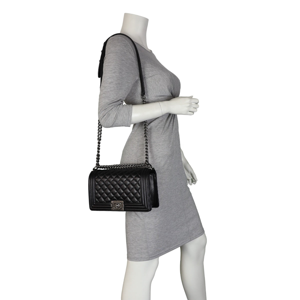 Chanel Boy Old Medium | 28 Series