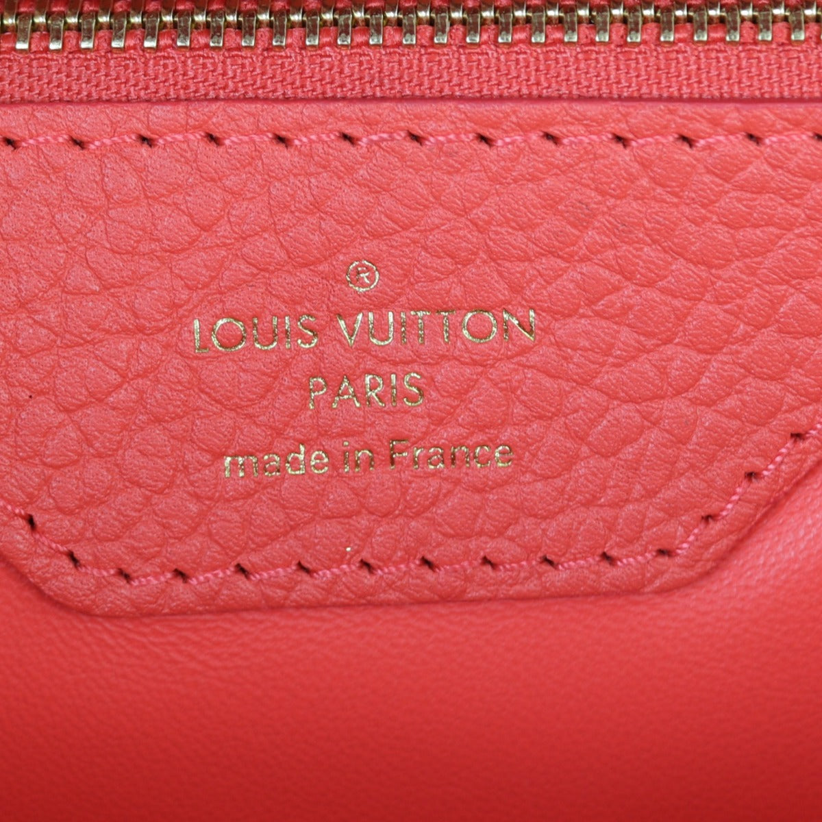 Louis Vuitton Capucines MM