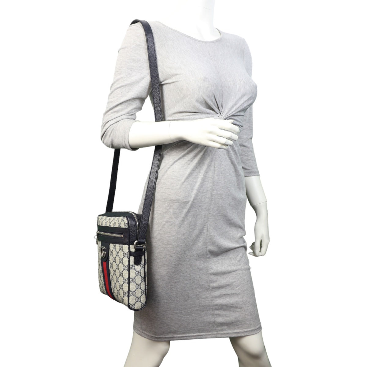 Gucci GG Supreme Ophidia Small Messenger Bag