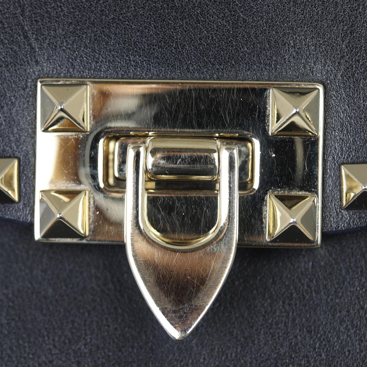 Valentino Vitello Rockstud Flap Bag Harwdare