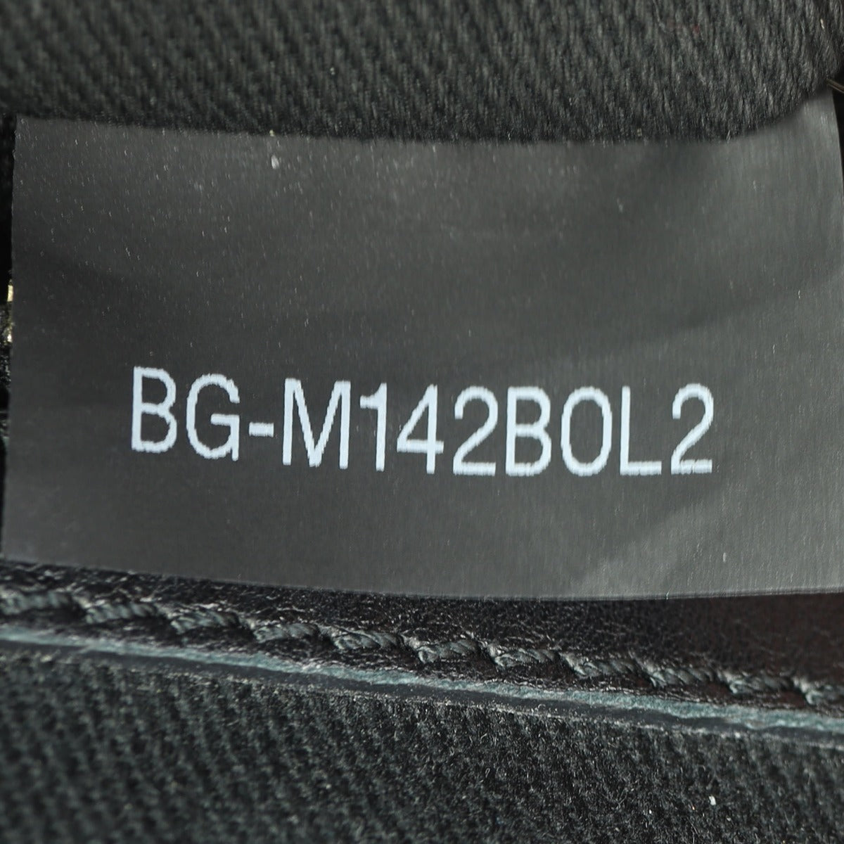 Valentino Vitello Rockstud Flap Bag Date Code