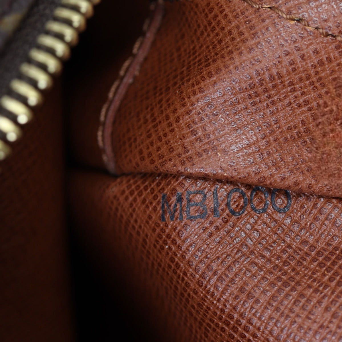 Louis Vuitton Trocadero 27 Monogram