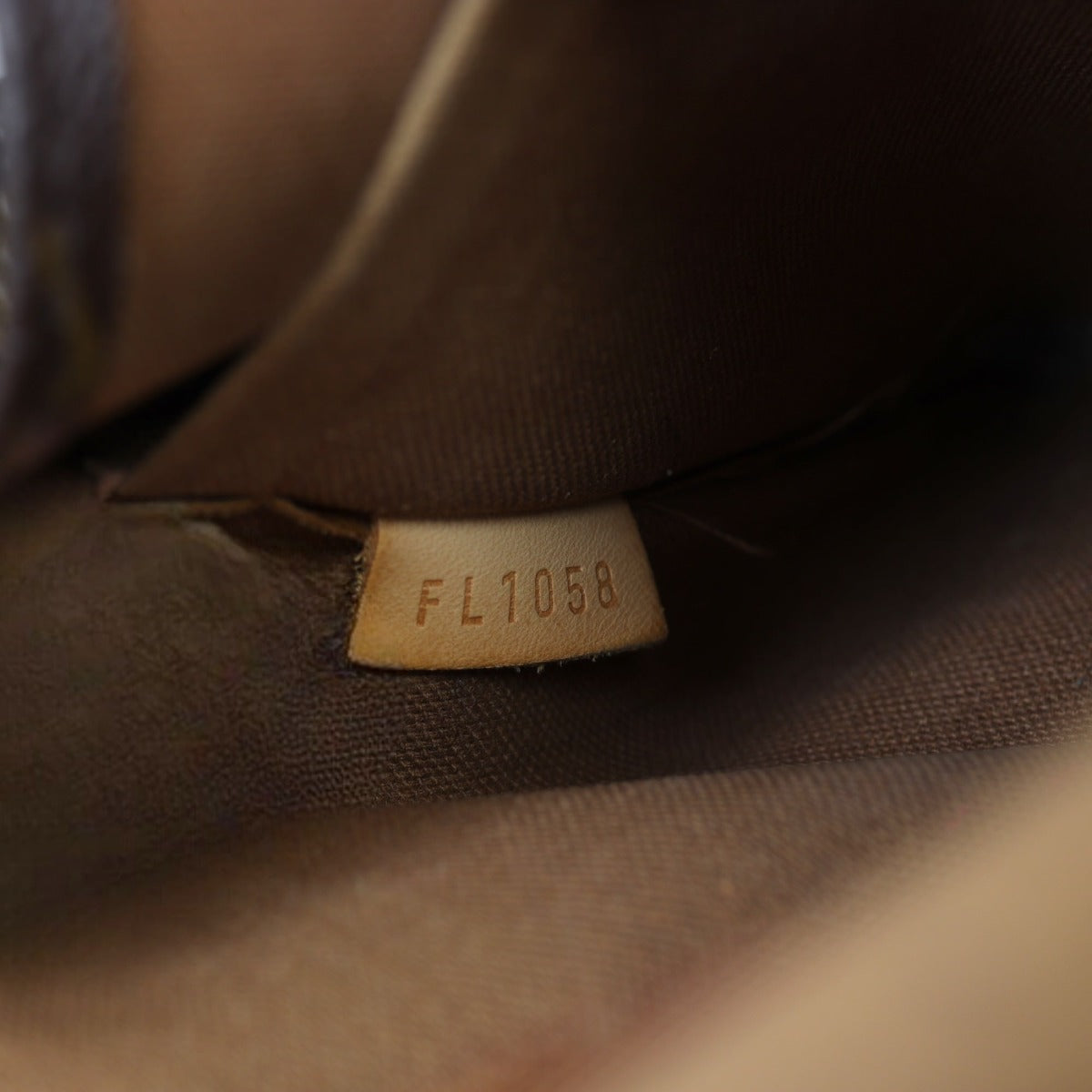 Louis Vuitton Popincourt Haut Monogram