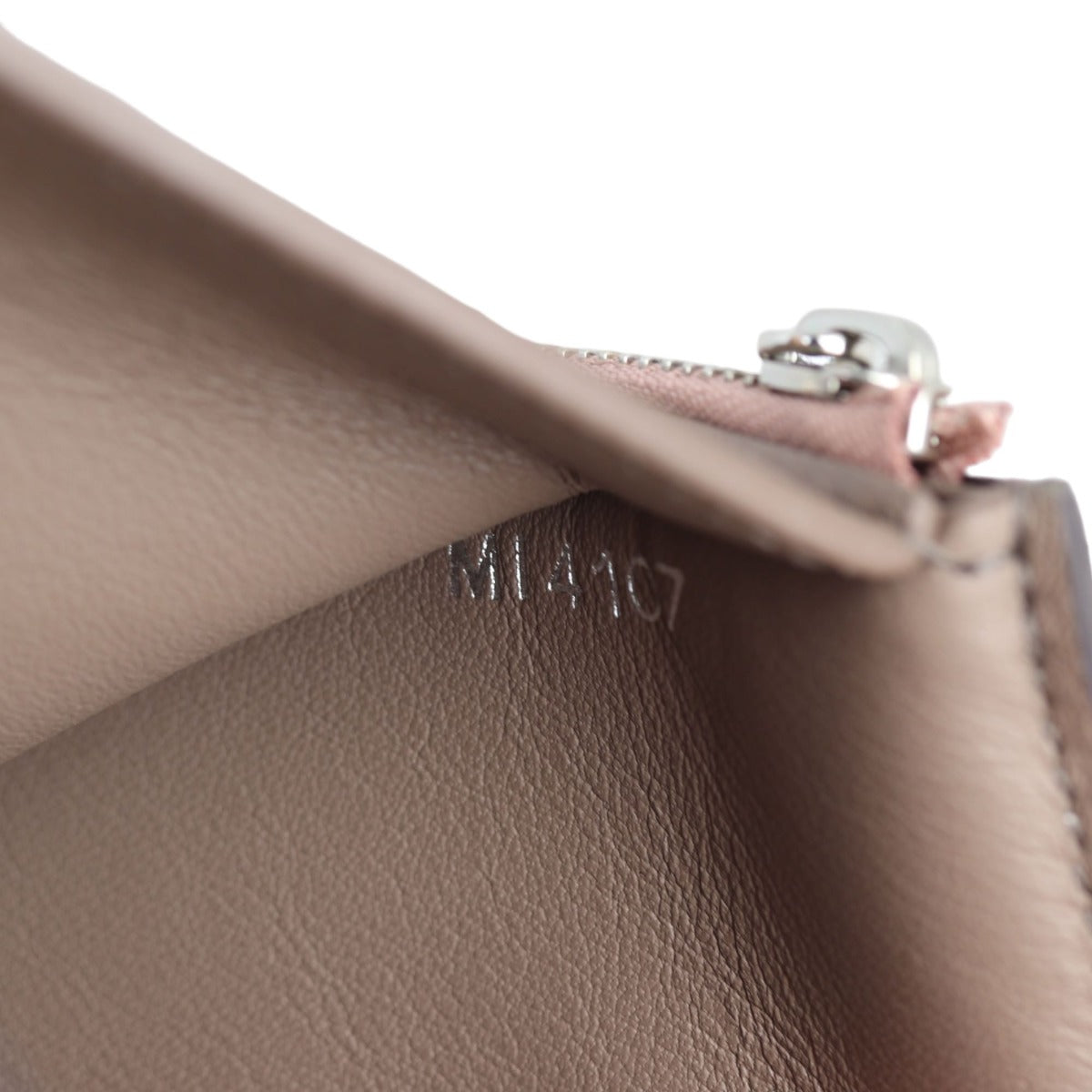 Louis Vuitton Capucines Compact Wallet