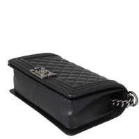 Chanel Boy Old Medium | 28 Series