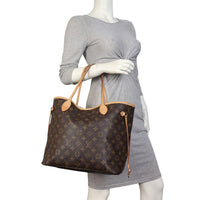 Louis Vuitton Neverfull MM Monogram