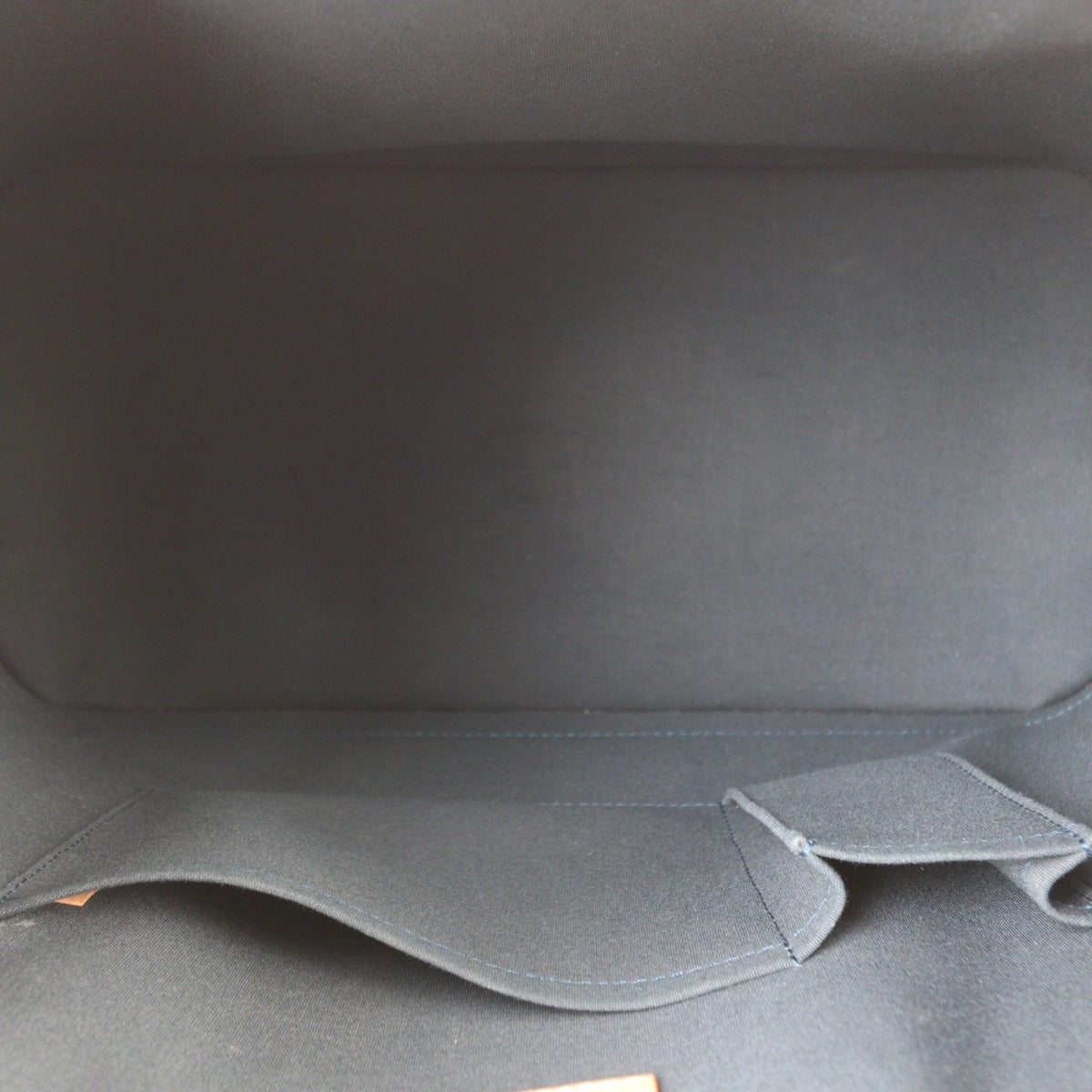 Louis Vuitton Alma GM Monogram Vernis