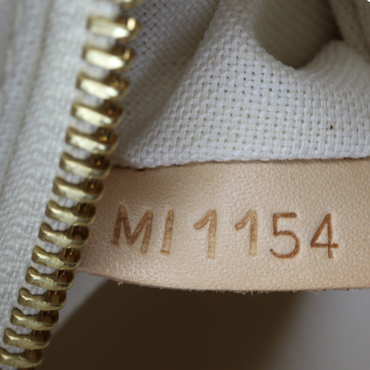 Louis Vuitton Cabas MM Tote Damier Azur