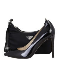 Prada Re-Edition 2005 Tessuto Shoulder Bag