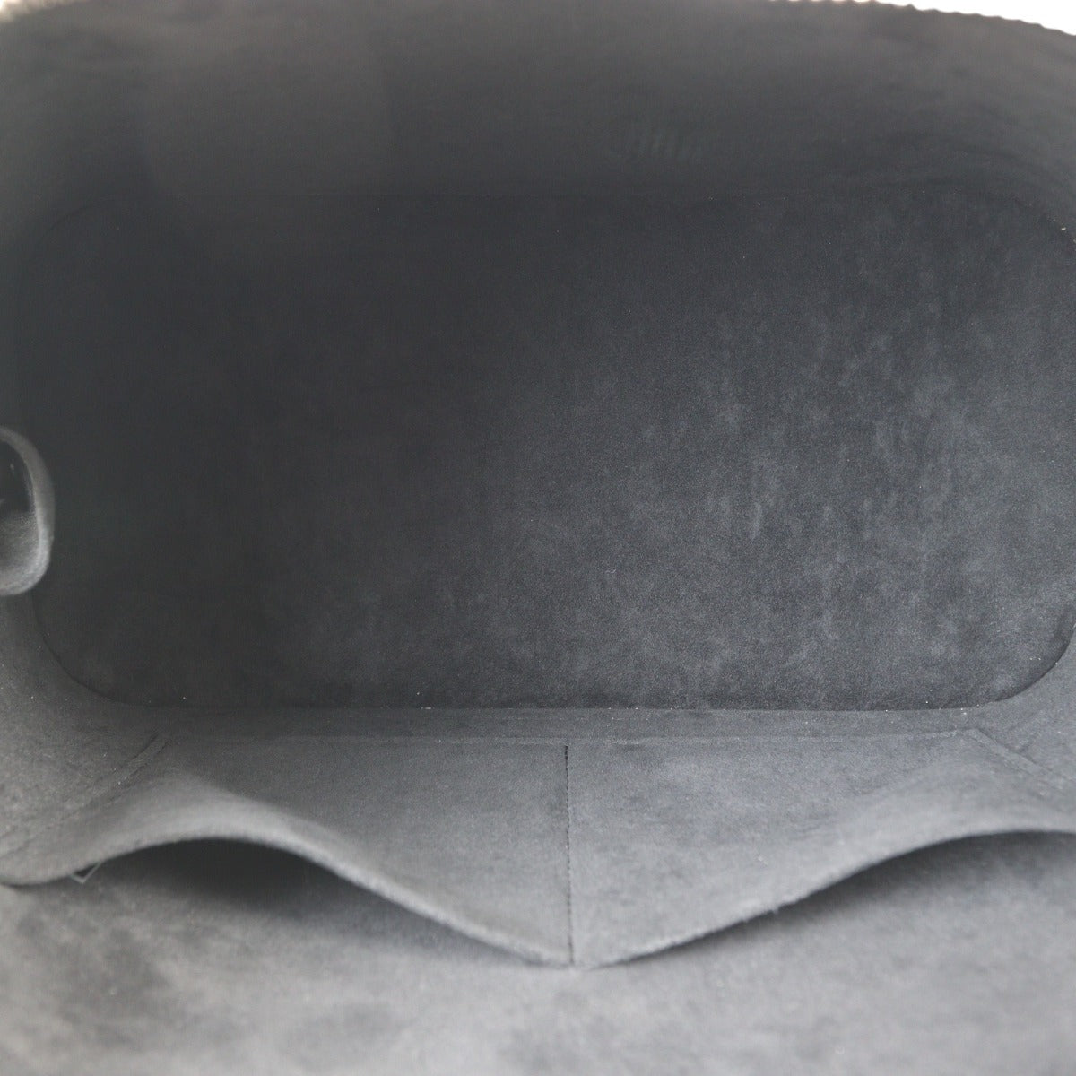 Louis Vuitton Alma PM Epi