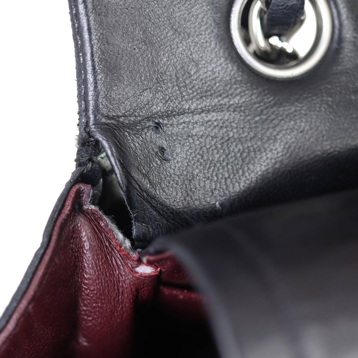 Chanel Classic Double Flap Medium Missing stitch