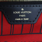 Louis Vuitton Neverfull MM Monogram Kabuki  Interior