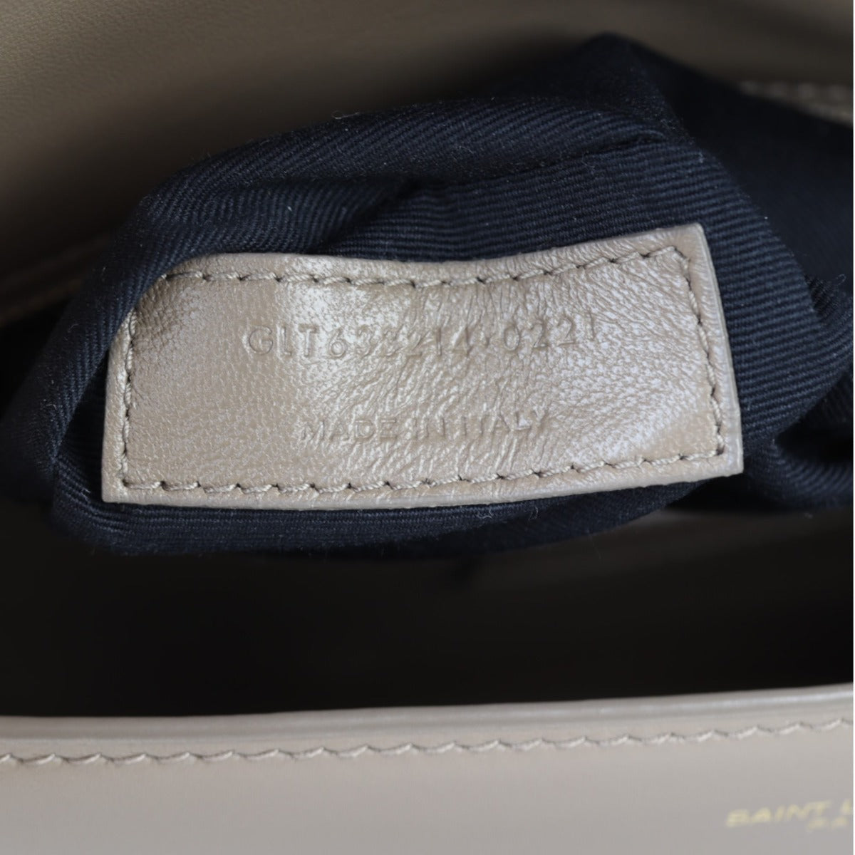 Saint Laurent Le Carre Shoulder Bag