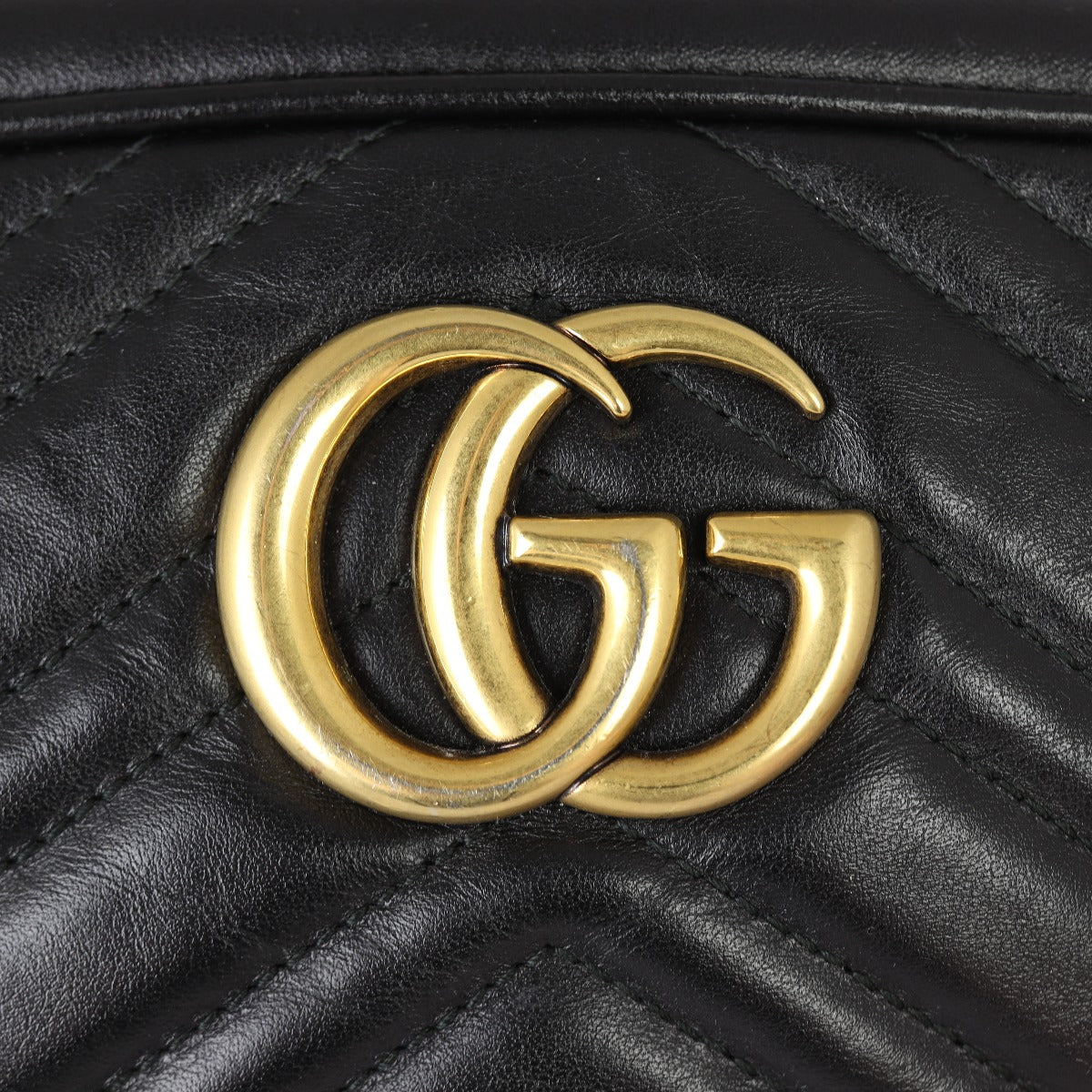 Gucci GG Marmont Small Camera Bag