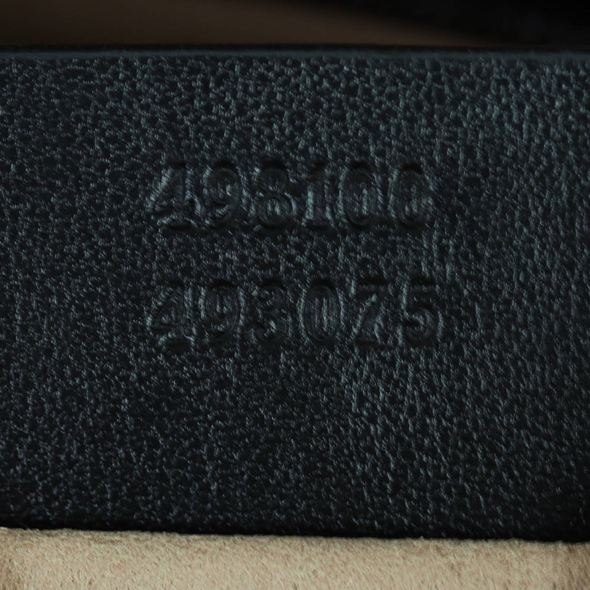 Gucci GG Marmont Zip Around Top Camera Bag Small Date Code