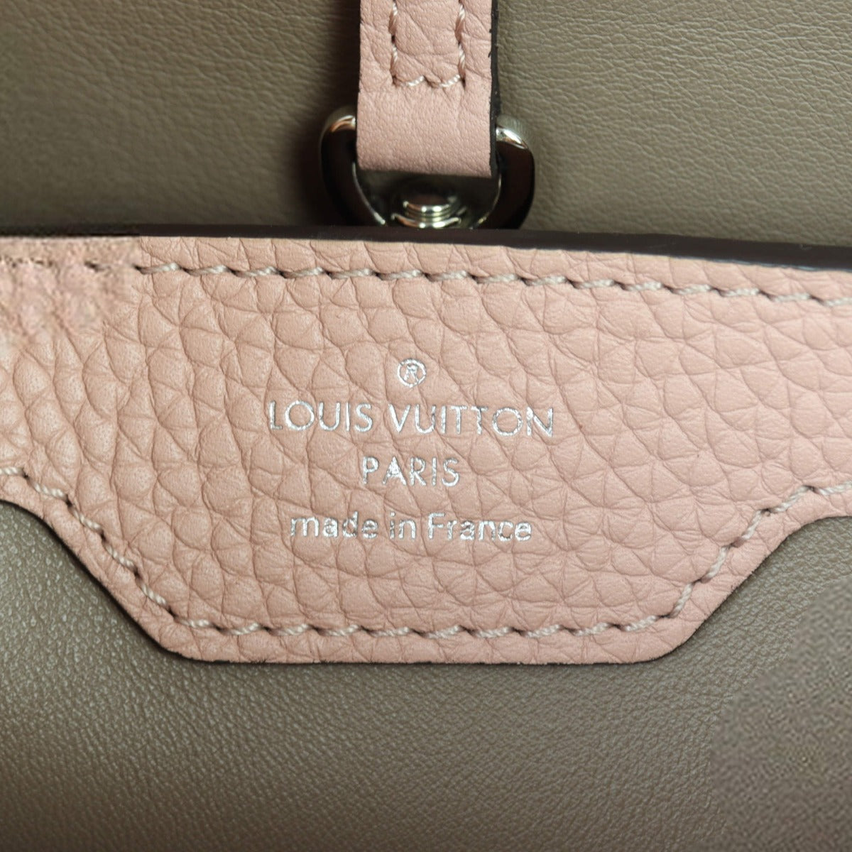 Louis Vuitton Capucines PM