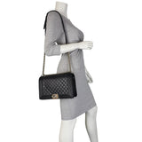 Chanel Boy New Medium | Black 22 Series